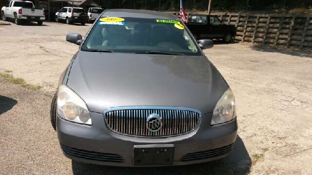 2007 Buick Lucerne GS 460 Sedan 4D