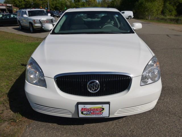 2008 Buick Lucerne Unknown