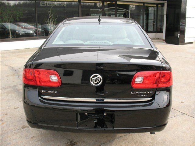 2008 Buick Lucerne All The Whistlesbells