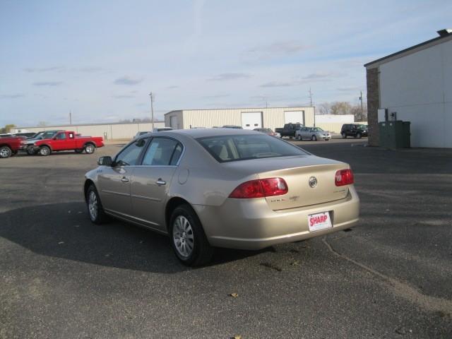 2008 Buick Lucerne GS 460 Sedan 4D