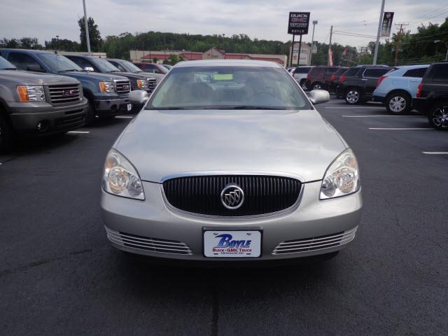 2008 Buick Lucerne All The Whistlesbells