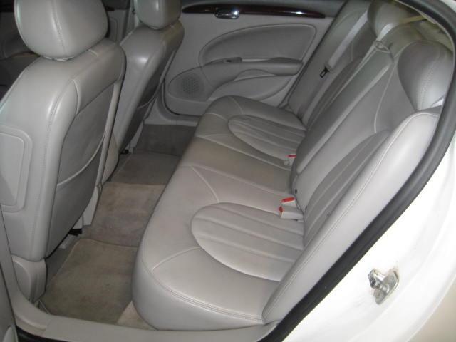 2008 Buick Lucerne GL Sedan 4D