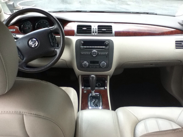 2008 Buick Lucerne All The Whistlesbells