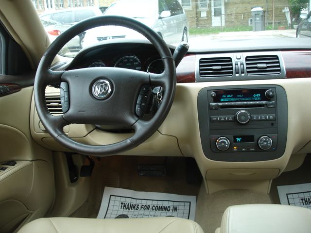 2009 Buick Lucerne 5dr CVT EX Hatchback