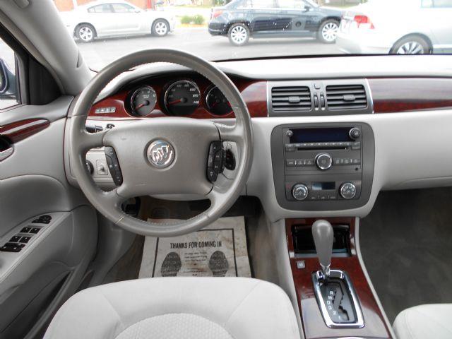 2010 Buick Lucerne GS 460 Sedan 4D