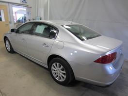 2010 Buick Lucerne 4dr Sdn Touring Signature RWD