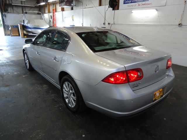 2010 Buick Lucerne GS 460 Sedan 4D