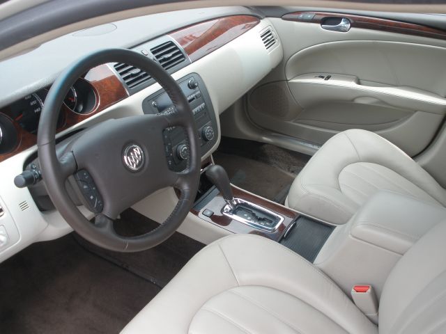 2010 Buick Lucerne All The Whistlesbells