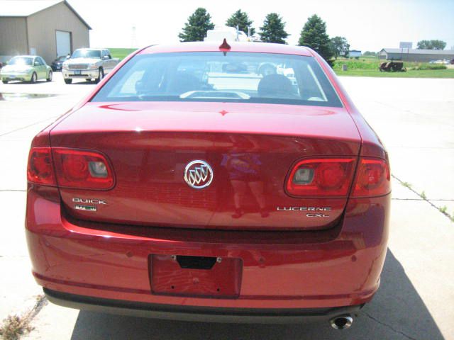 2011 Buick Lucerne All The Whistlesbells