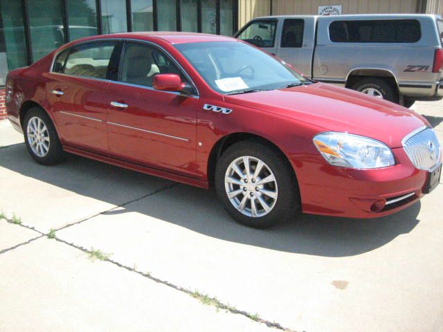 2011 Buick Lucerne All The Whistlesbells