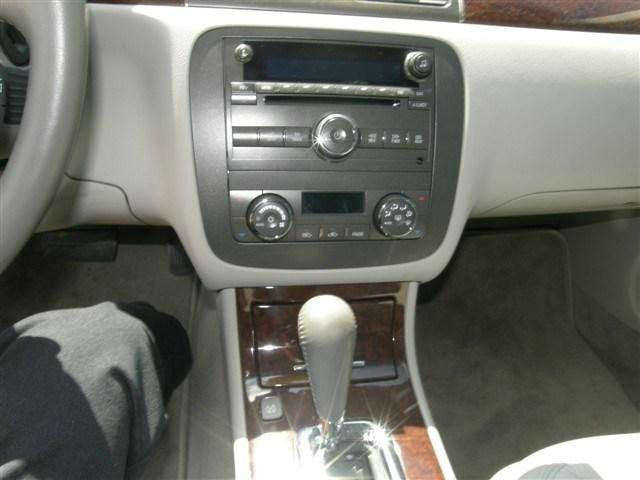 2011 Buick Lucerne All The Whistlesbells