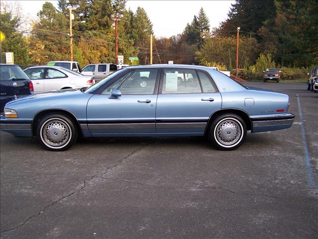 1992 Buick Park Avenue Unknown