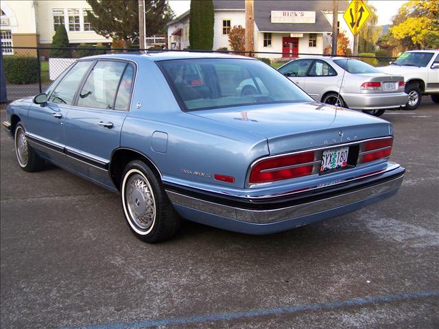 1992 Buick Park Avenue Unknown