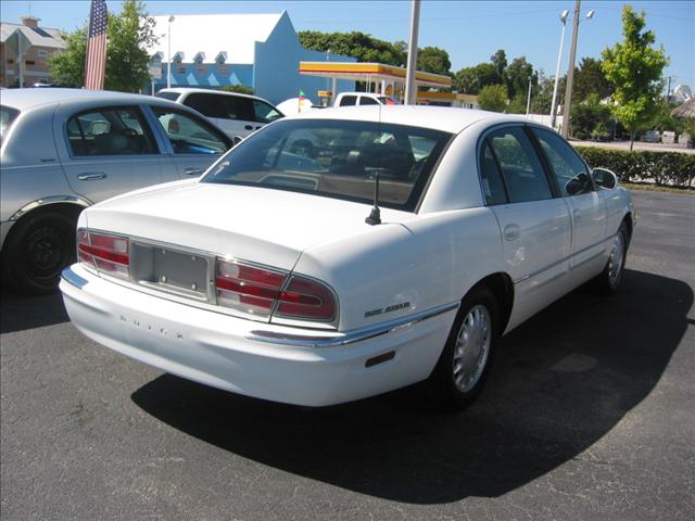 1998 Buick Park Avenue Base