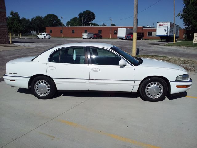 1999 Buick Park Avenue Base