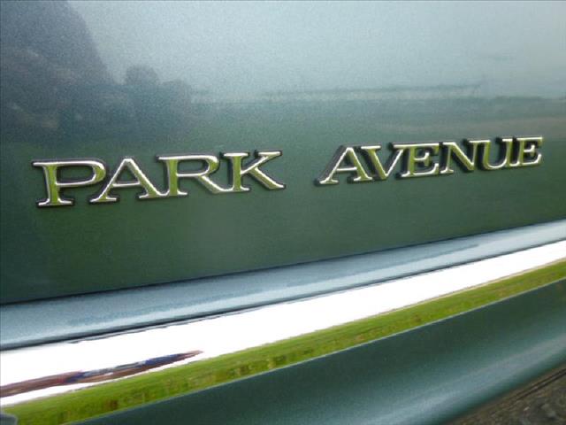 1999 Buick Park Avenue Laranie