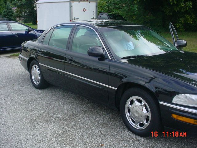 1999 Buick Park Avenue Base