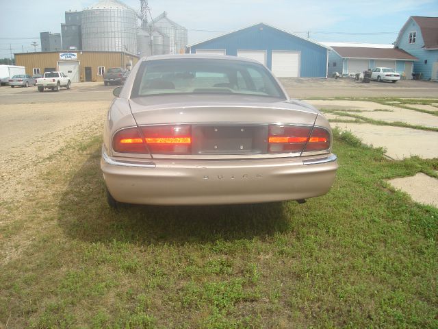 1999 Buick Park Avenue Base