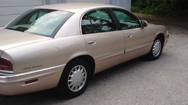 1999 Buick Park Avenue Base