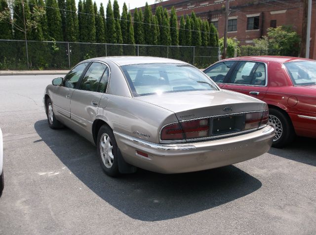 2000 Buick Park Avenue Base