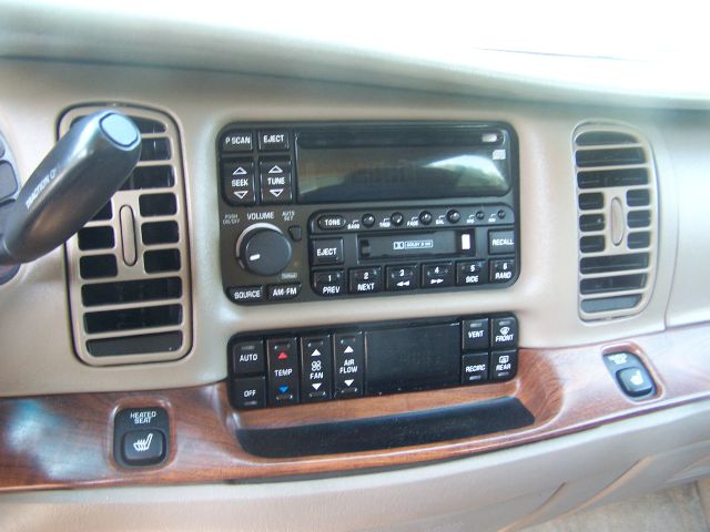 2000 Buick Park Avenue Base