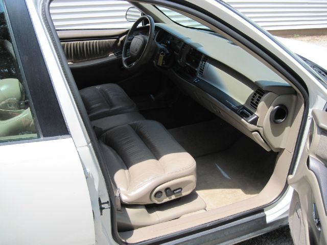 2000 Buick Park Avenue TK