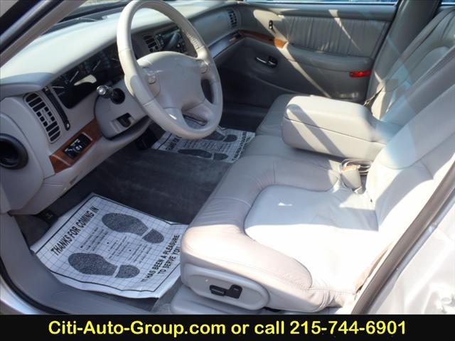 2001 Buick Park Avenue Base