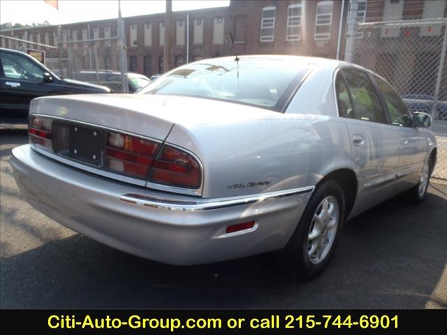 2001 Buick Park Avenue Base