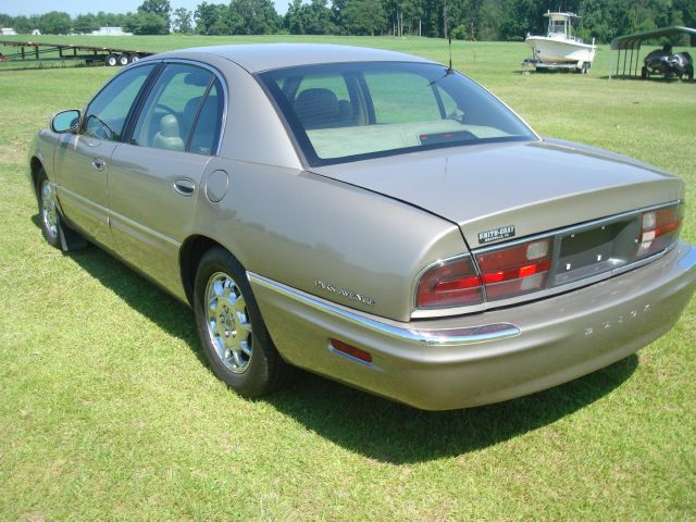 2001 Buick Park Avenue Base