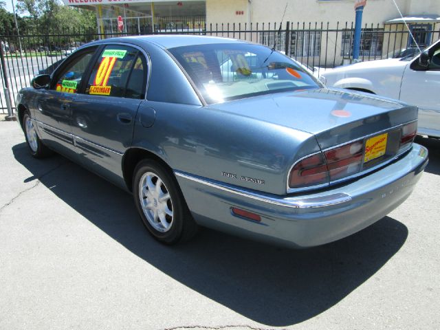 2001 Buick Park Avenue Base