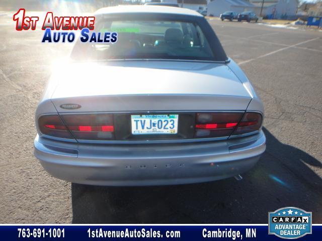 2001 Buick Park Avenue 4dr Auto I