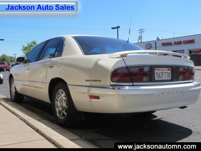 2002 Buick Park Avenue Unknown