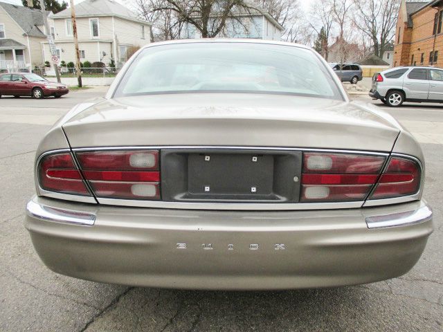 2002 Buick Park Avenue Base