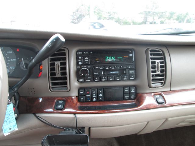 2003 Buick Park Avenue TK