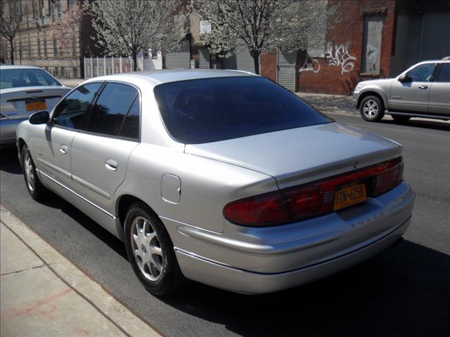 2001 Buick REGAL Unknown