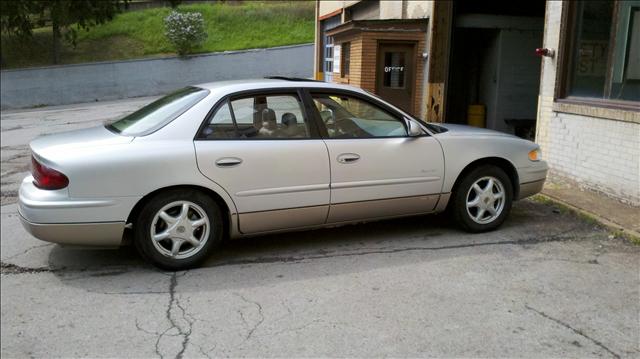 2001 Buick REGAL 2008 Subaru Wagon