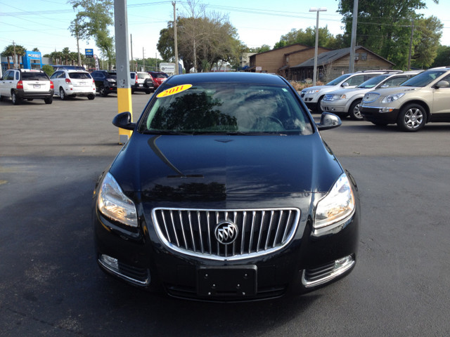 2011 Buick REGAL ZR5