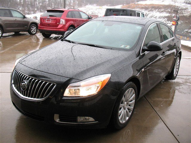 2011 Buick REGAL ZR5