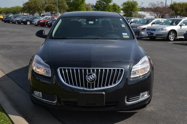 2011 Buick REGAL ZR5