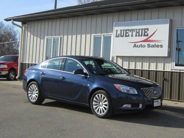 2011 Buick REGAL 2.8 Quattro AWD