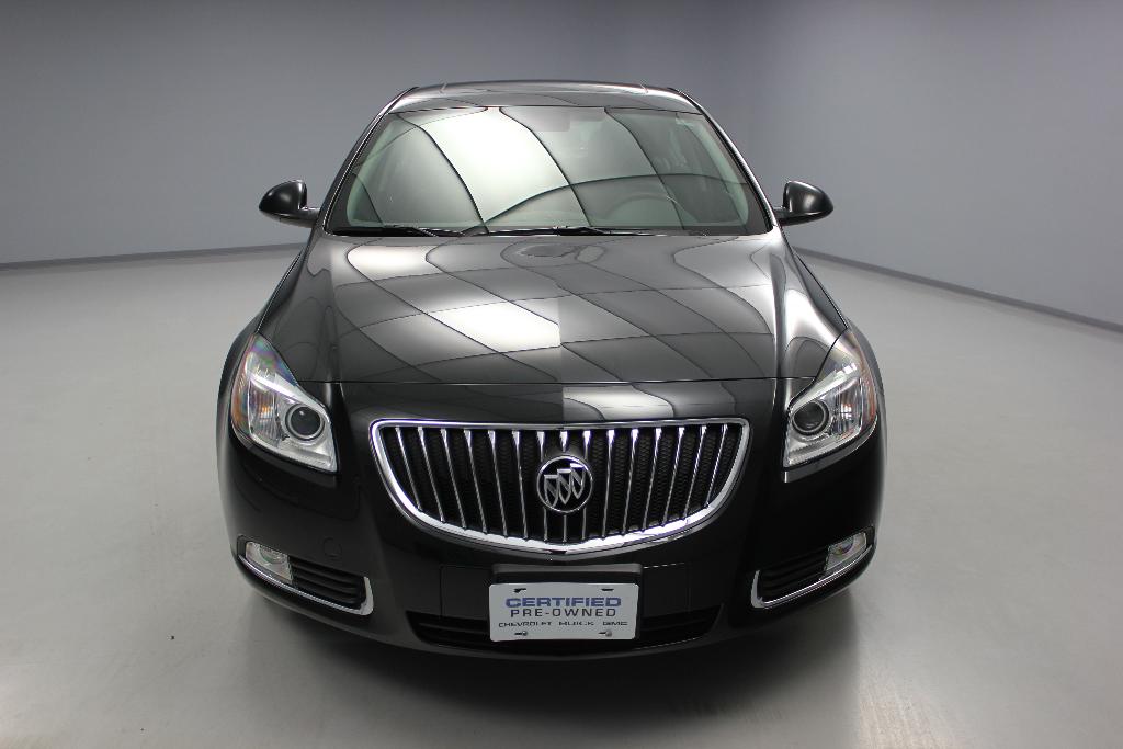 2011 Buick REGAL SLT 5.7 HEMI 4WD W/20 INCH Wheels