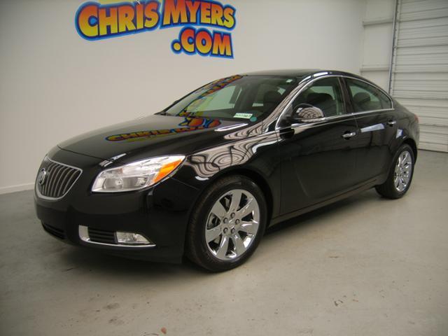 2012 Buick REGAL R-awd-leather-loaded