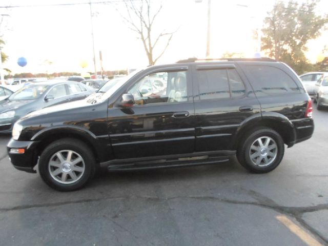 2004 Buick Rainier Clean Carfax - ONE Owner