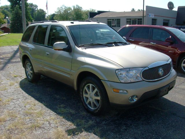 2004 Buick Rainier Clean Carfax - ONE Owner