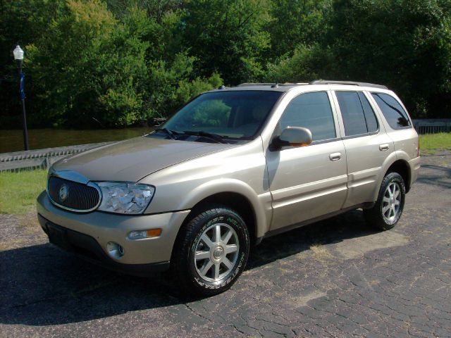 2004 Buick Rainier Clean Carfax - ONE Owner