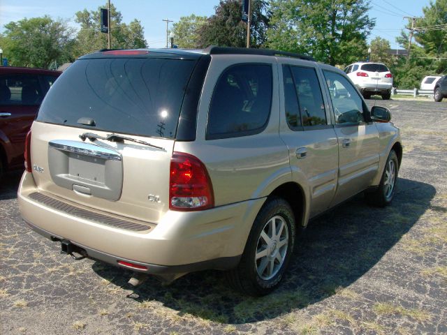 2004 Buick Rainier Clean Carfax - ONE Owner