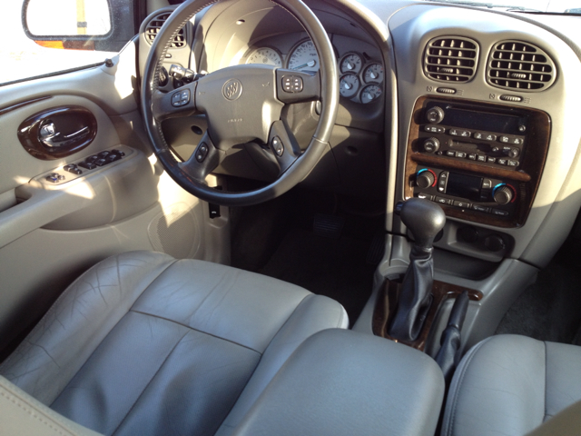 2004 Buick Rainier EX - DUAL Power Doors