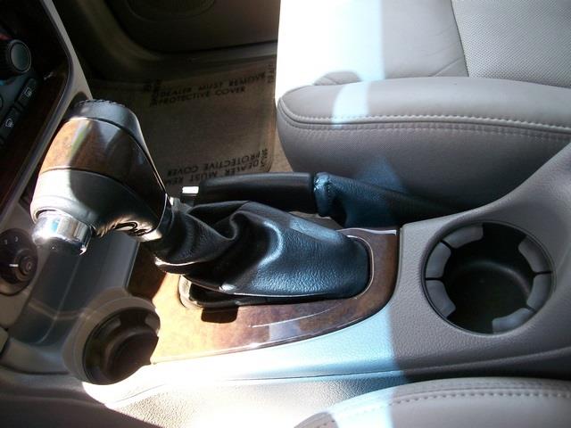 2006 Buick Rainier All The Whistlesbells