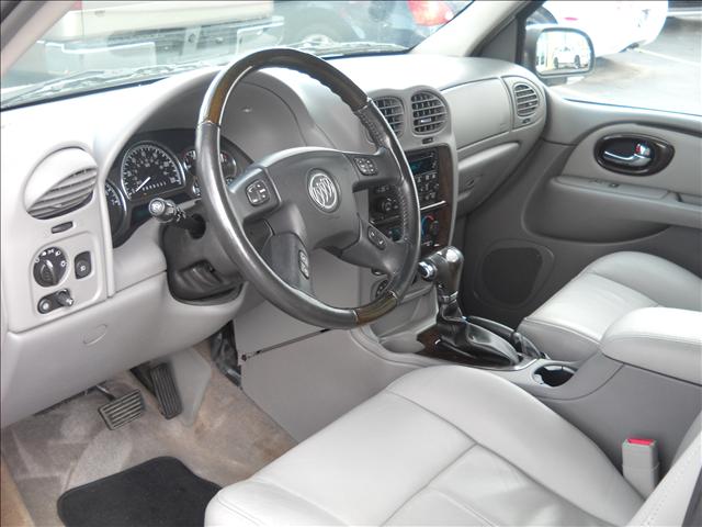 2006 Buick Rainier All The Whistlesbells