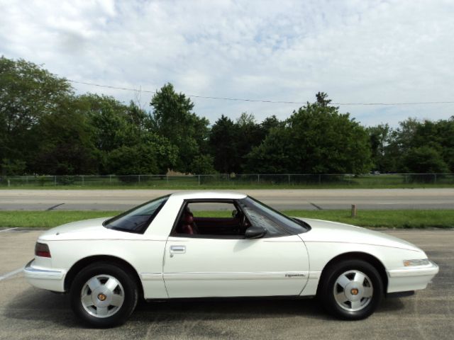 1989 Buick Reatta Coupe